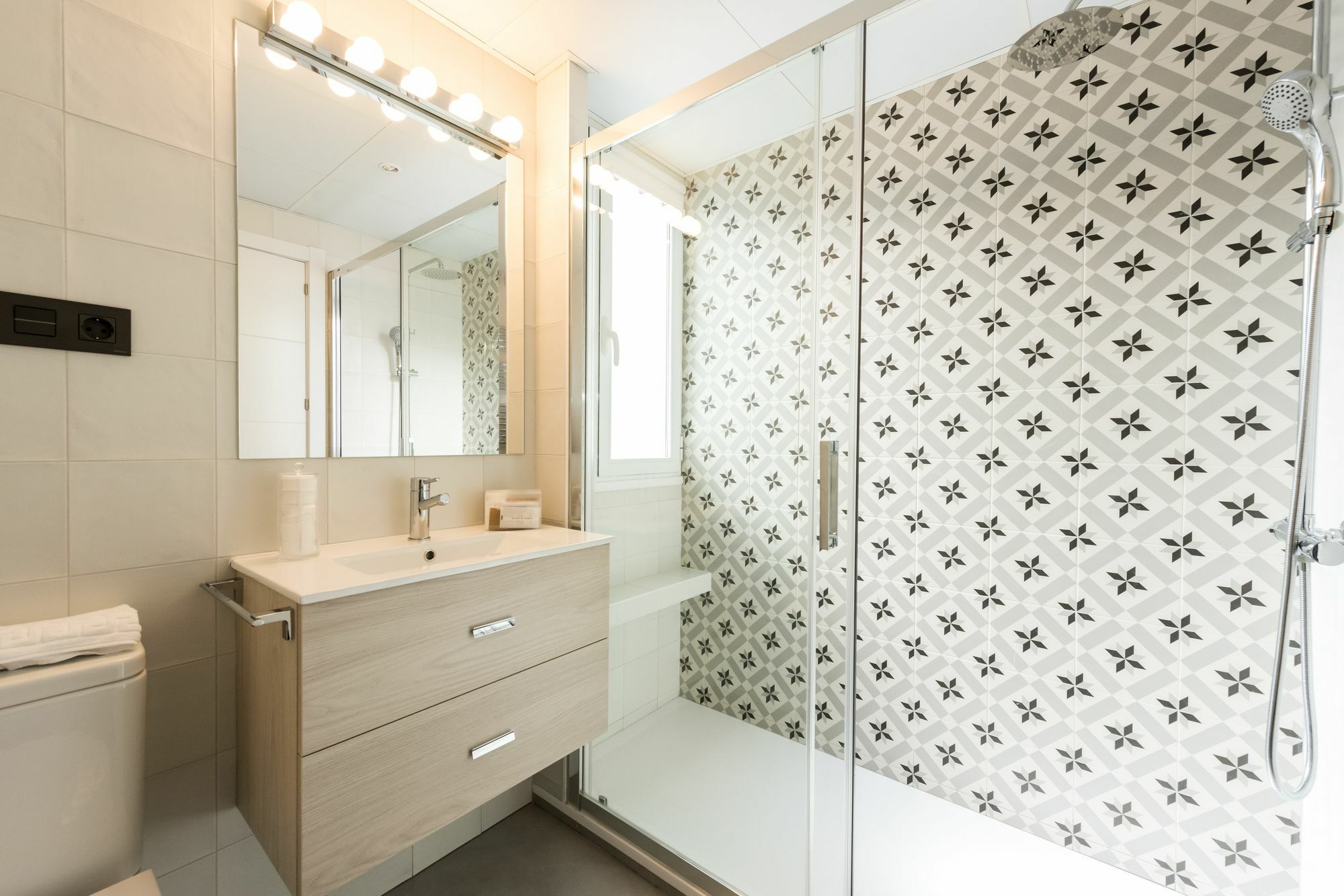 Downtown Boutique By Madflats Collection Appartement Madrid Buitenkant foto
